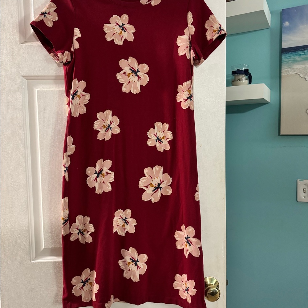 Old Navy Burgundy Floral Dress